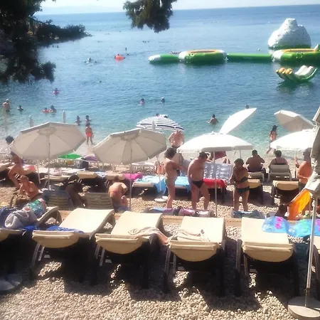 Apartment In 16698 Rabac